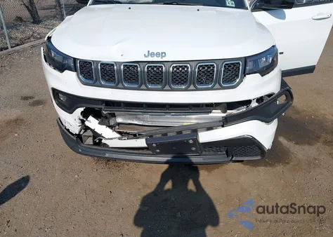 2023 Jeep Compass Latitude Lux Fwd from USA, damaged, VIN 3C4NJDFN9PT521504